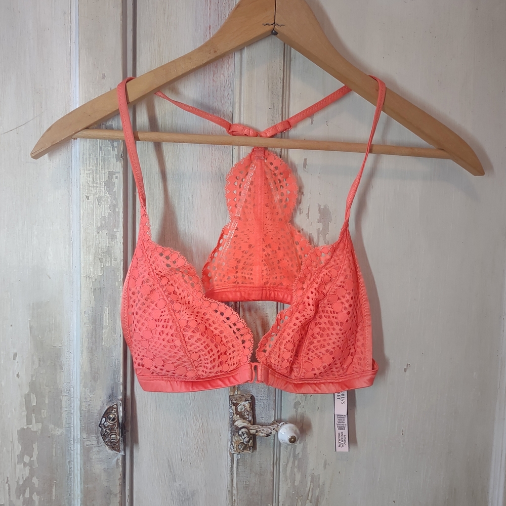 Victoria's Secret Intimates Sleepwear Vibrant Coral Pink Orange Lace Bralette| S